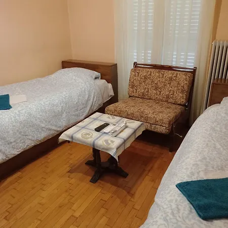 Christos Iiii Konukevi Asvestochori